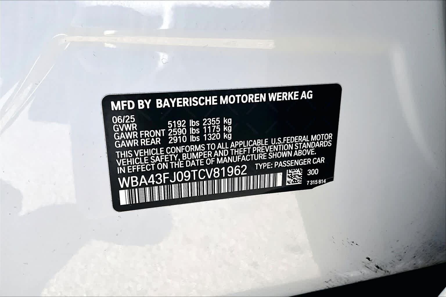 Used 2026 Alpine White BMW 530i image 35