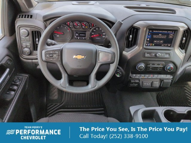 2026 Chevrolet Silverado 2500 HD Custom - Photo 15