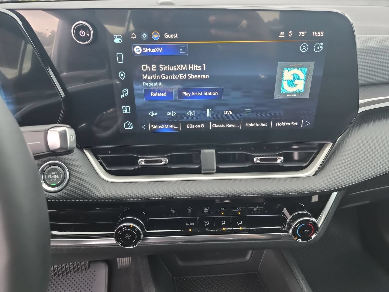 2027 Chevrolet Equinox LT - Photo 13