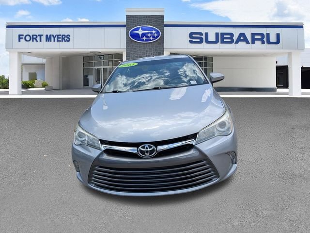 Used 2015 Silver Toyota XLE image 10