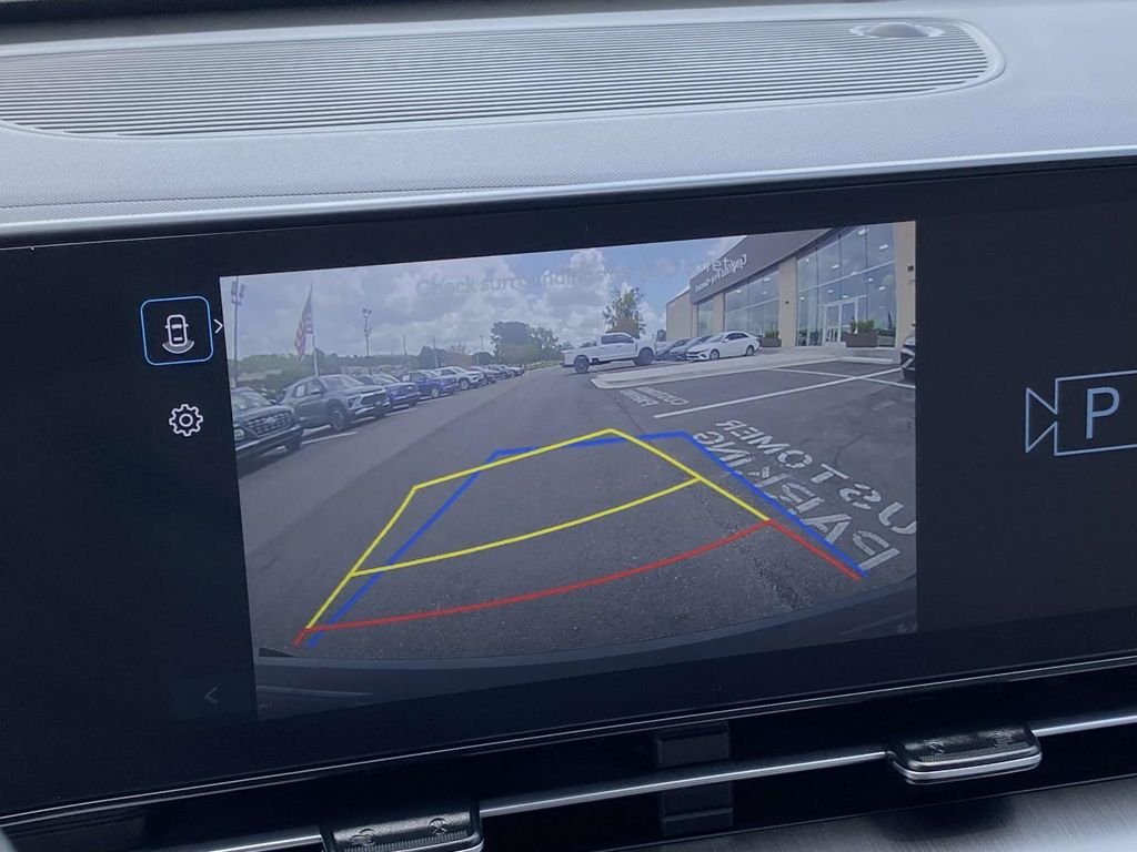 Certified Used 2025 Blue Hyundai SEL image 28