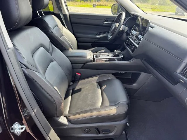 Certified Used 2025 Black Nissan SL image 14