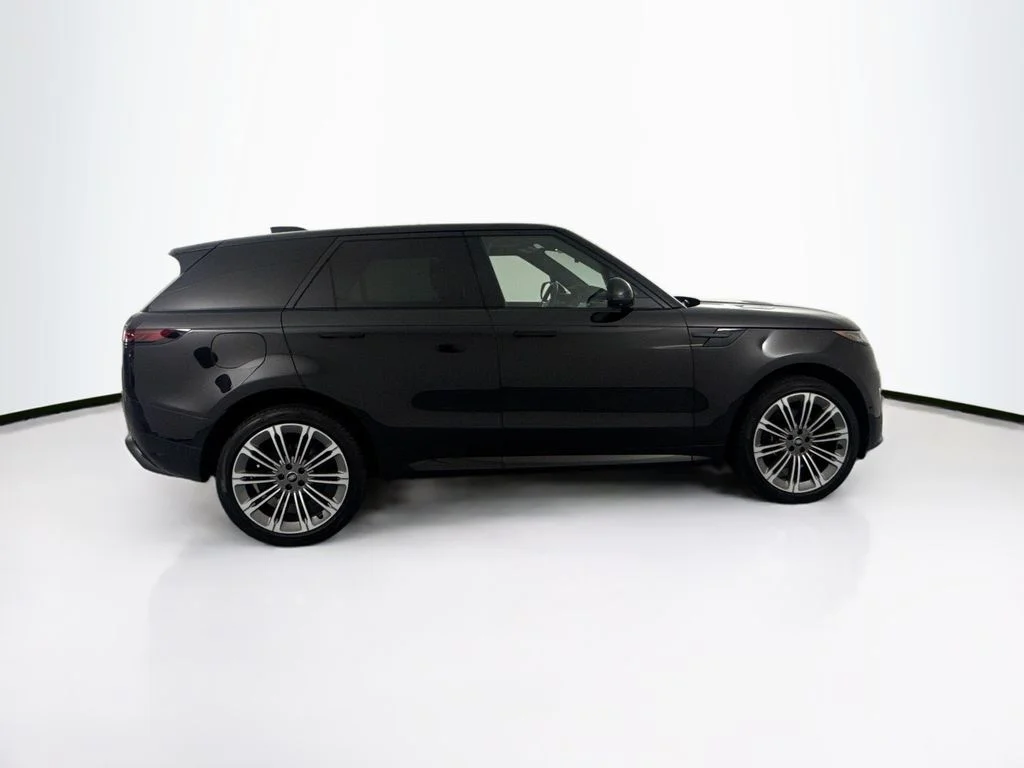Certified Used 2024 Black Land Rover Dynamic SE image 4