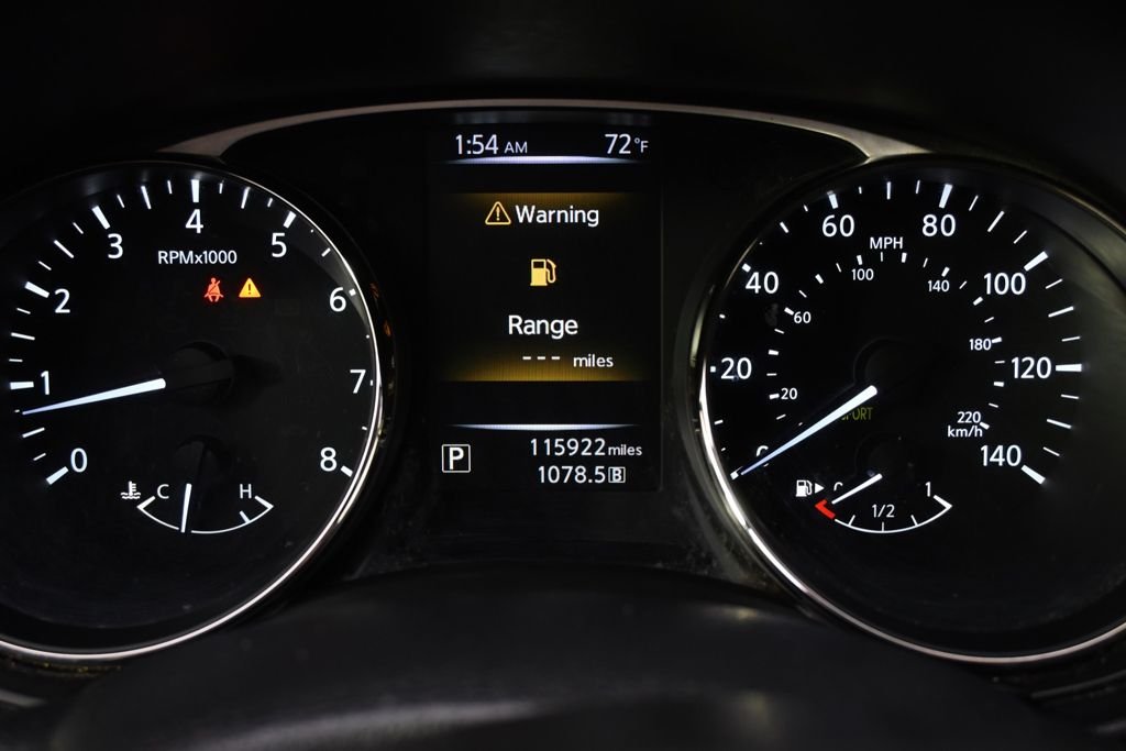 Used 2016 Gun Metallic Nissan S image 23