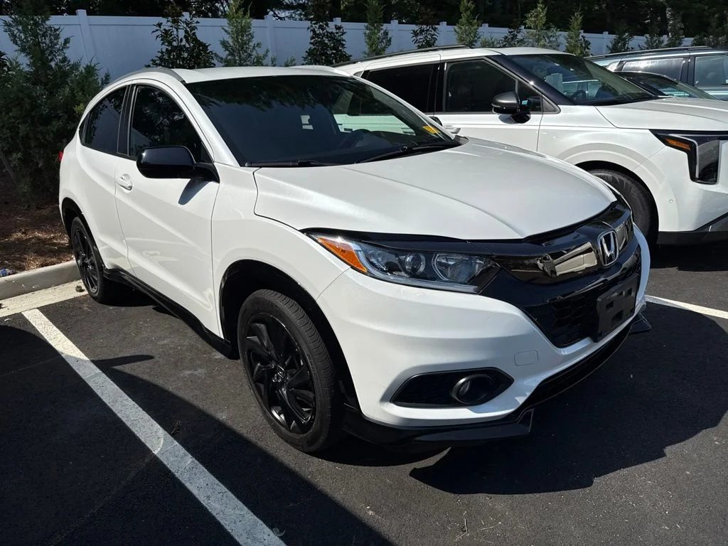 Used 2022  Honda Sport image 1