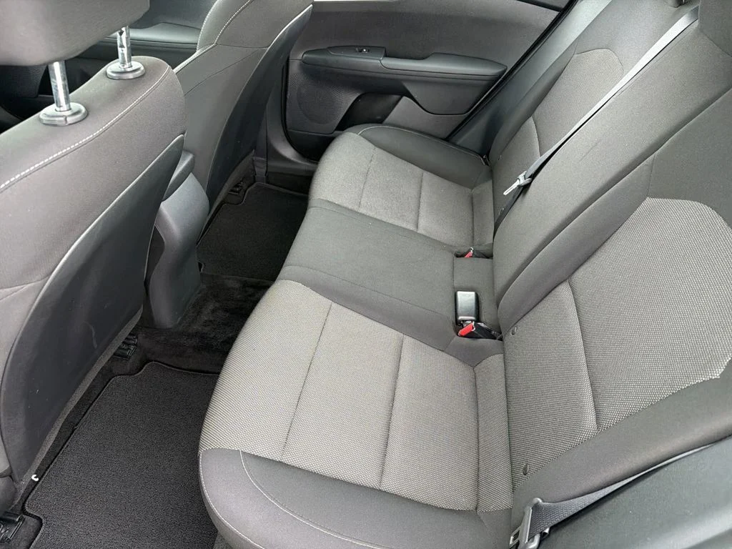 Used 2023 Black Kia LXS image 3