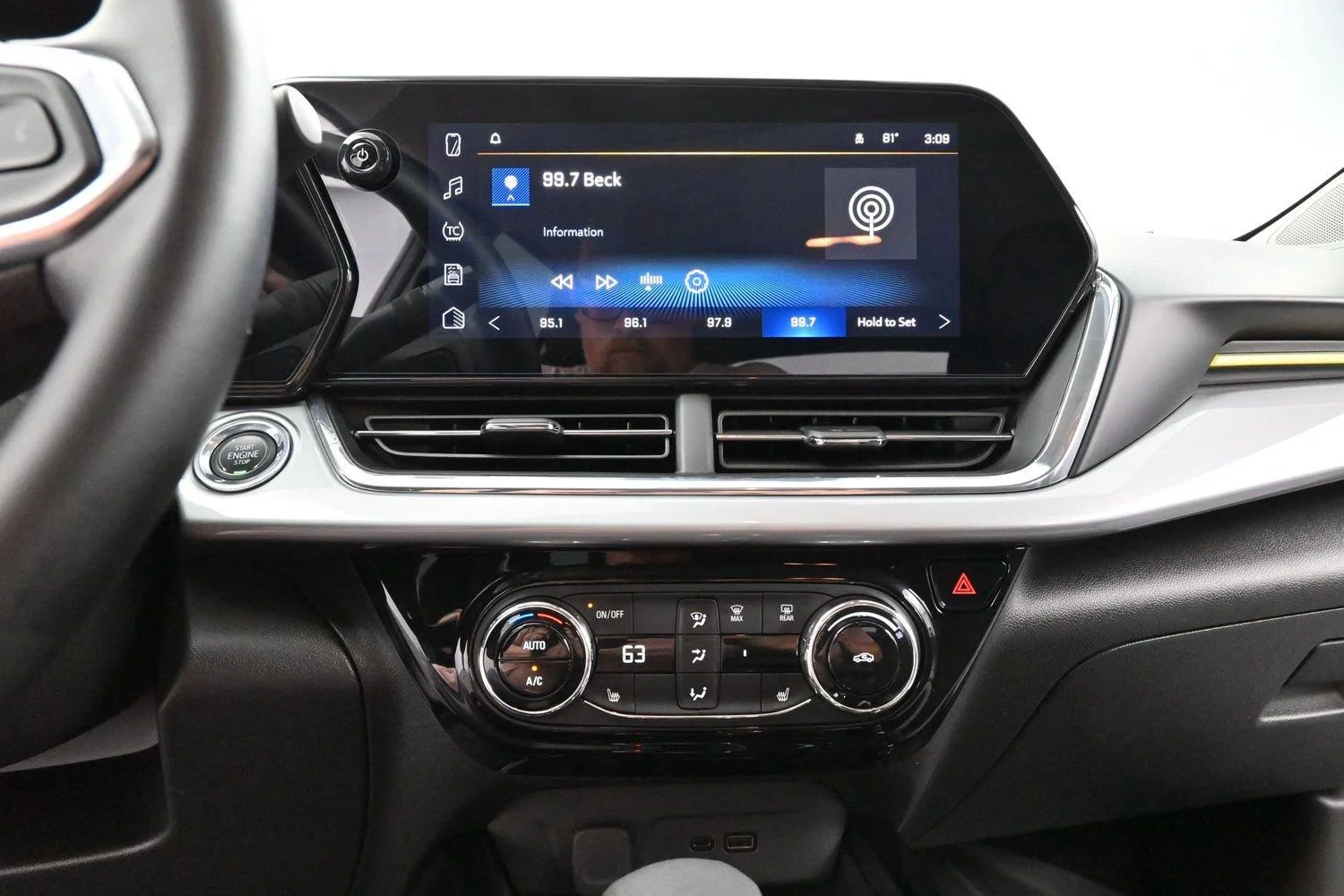 Used 2024 Mosaic Black Metallic Chevrolet LT image 20