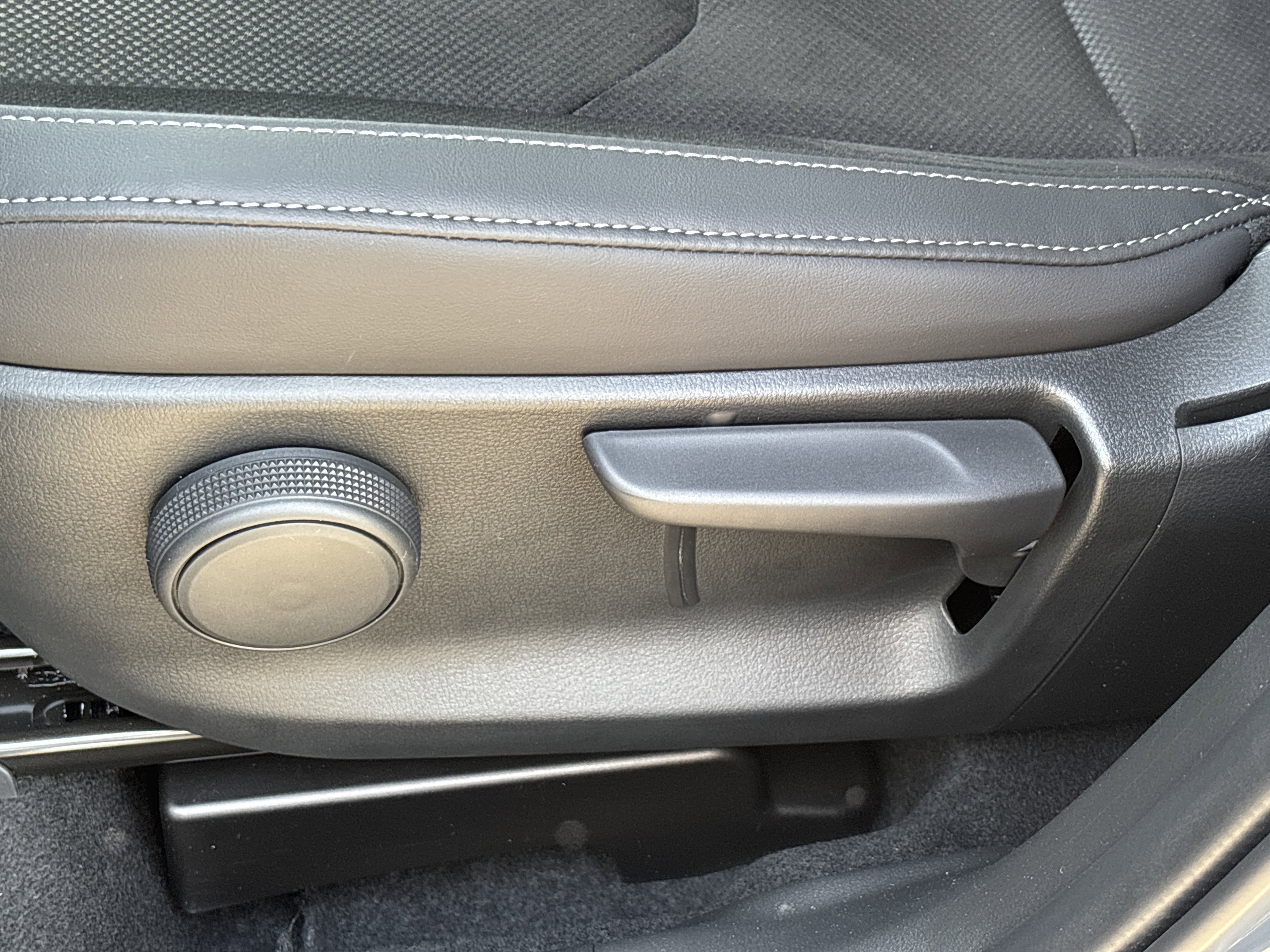 New 2026 Polymetal Gray Metallic Mazda 2.5 S Select AWD image 16