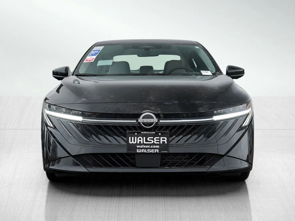 New 2026 Super Black Nissan SL image 2