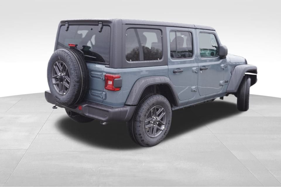 New 2025 Anvil Clear-Coat Exterior Paint Jeep Sport S image 3