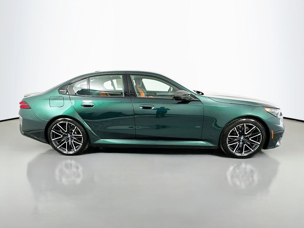 New 2027 Special Order Color BMW Base image 4