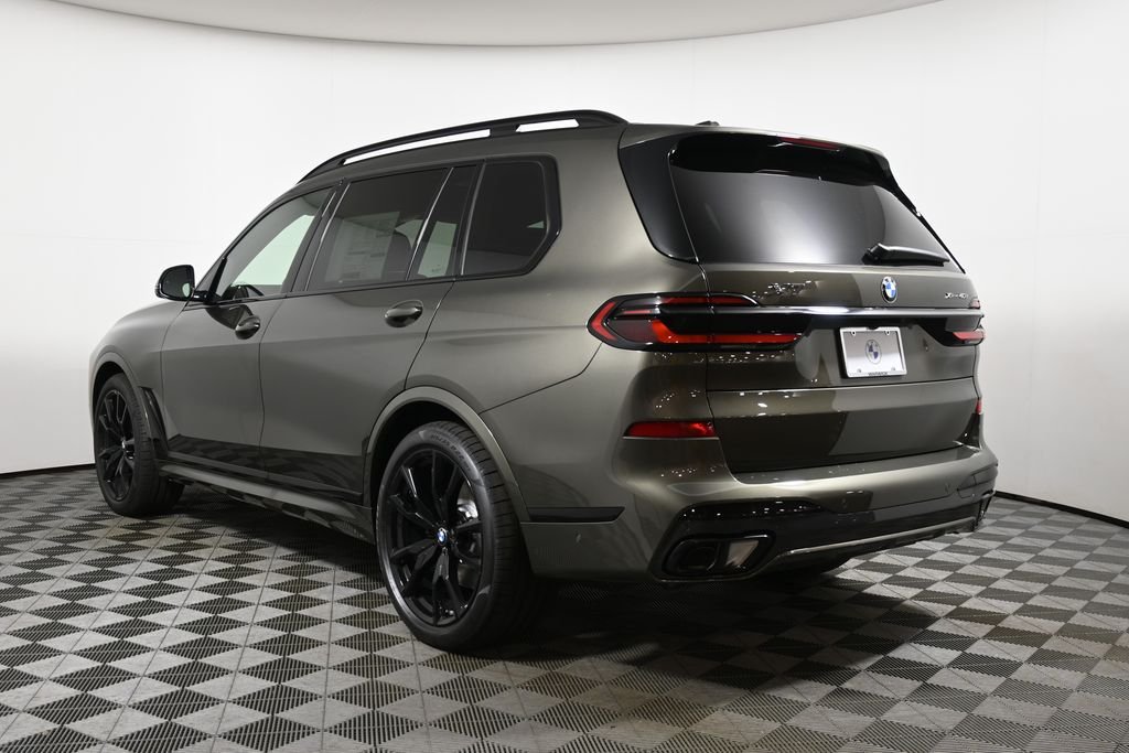 New 2027 Green Metallic BMW xDrive40i image 5