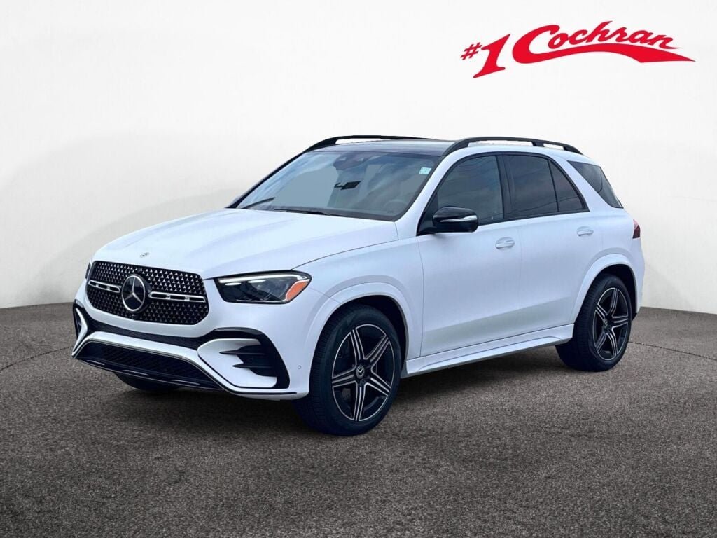 New 2026 MANUFAKTUR Moonlight White Metallic Mercedes-Benz GLE 450 image 11