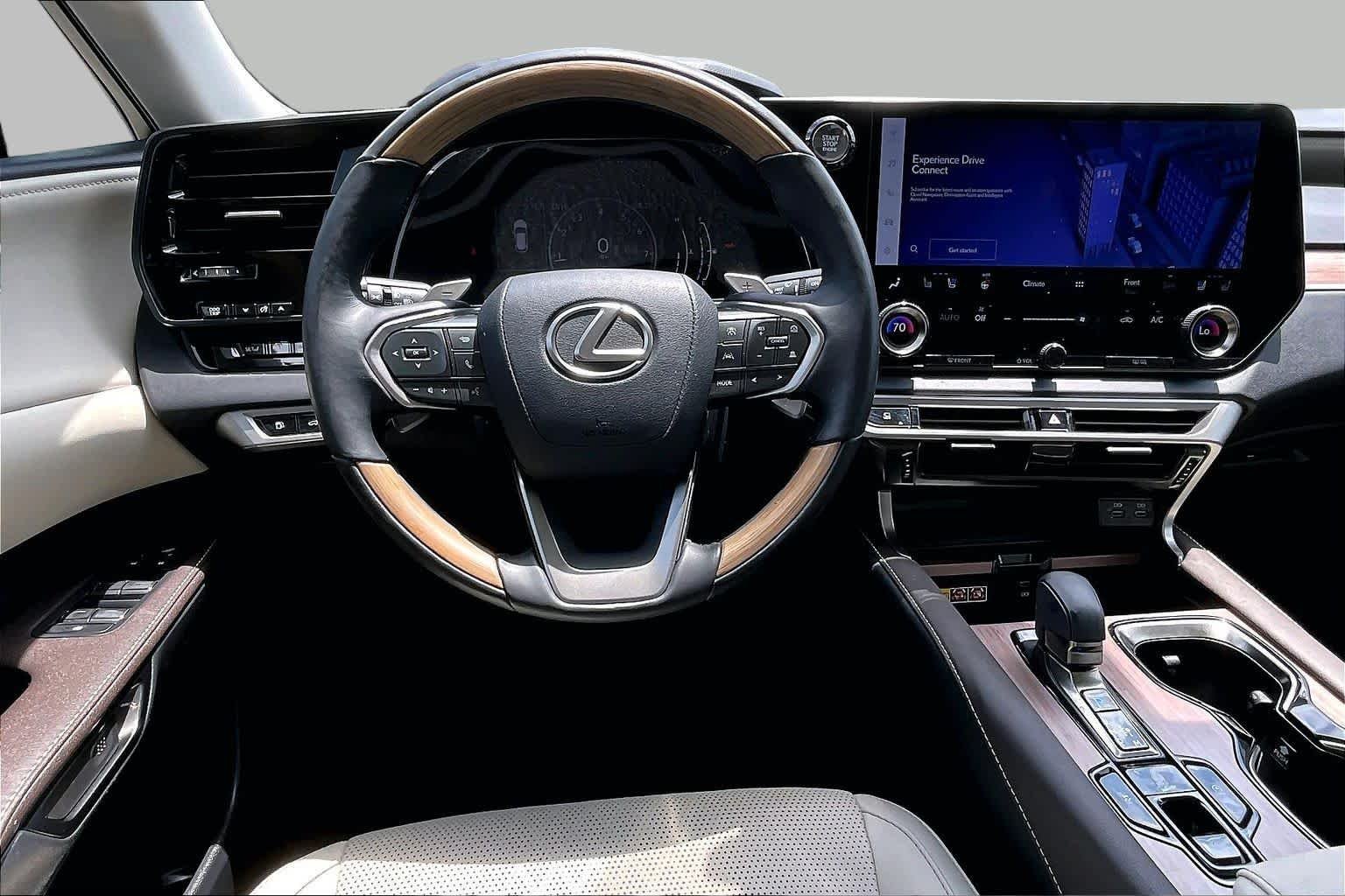 Used 2023 Eminent White Pearl Lexus Premium Plus image 6
