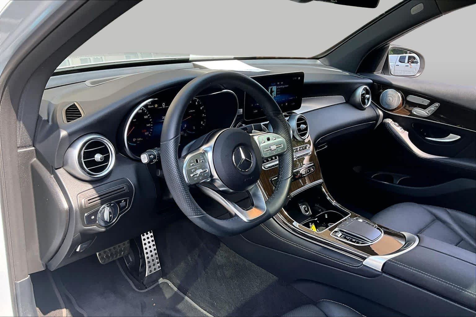 Certified Used 2020 Iridium Silver Metallic Mercedes-Benz GLC 300 image 26