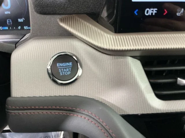 Used 2026 Vapor Blue Ford Active image 24