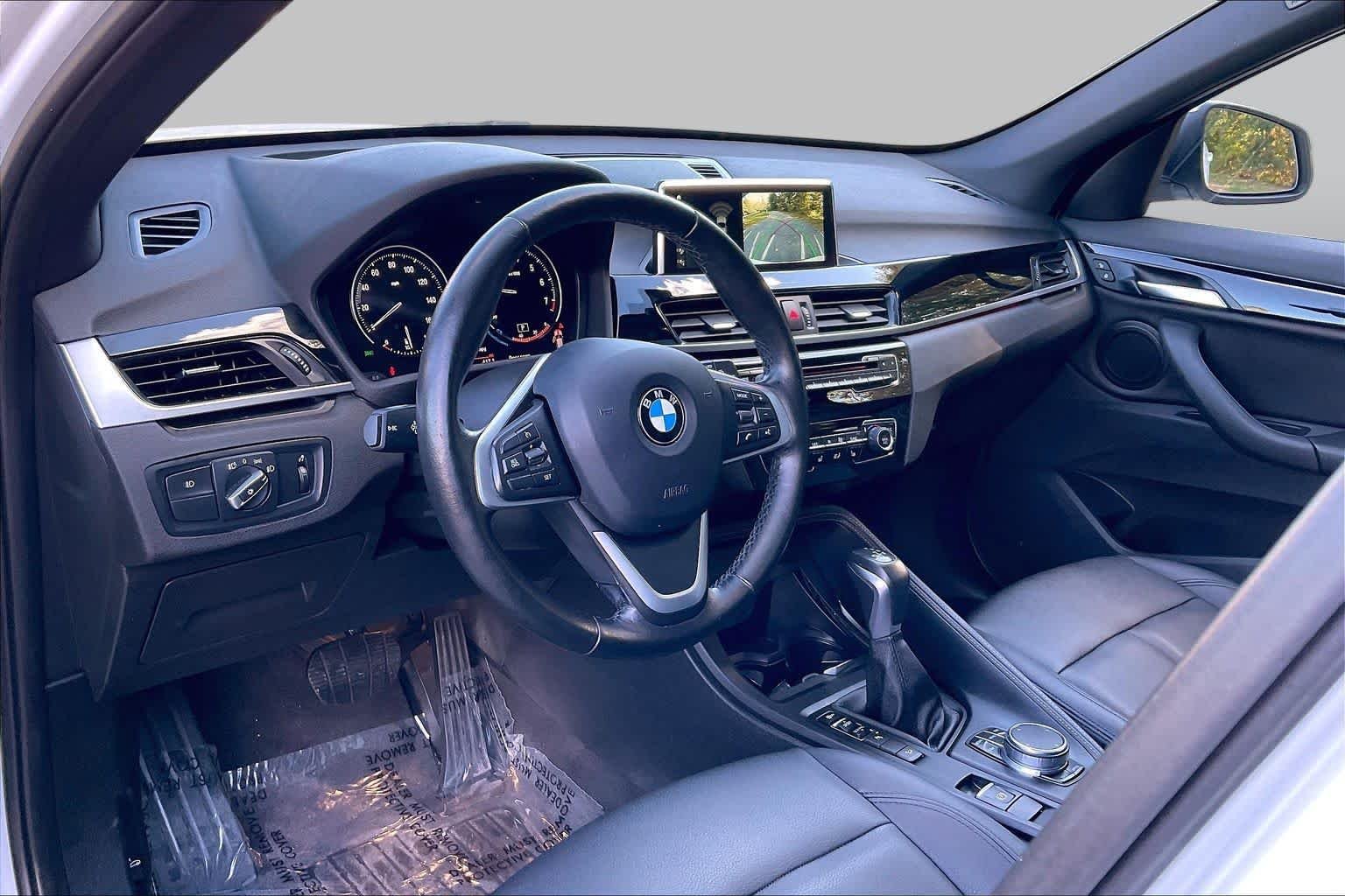 Used 2018 Alpine White BMW xDrive28i image 17