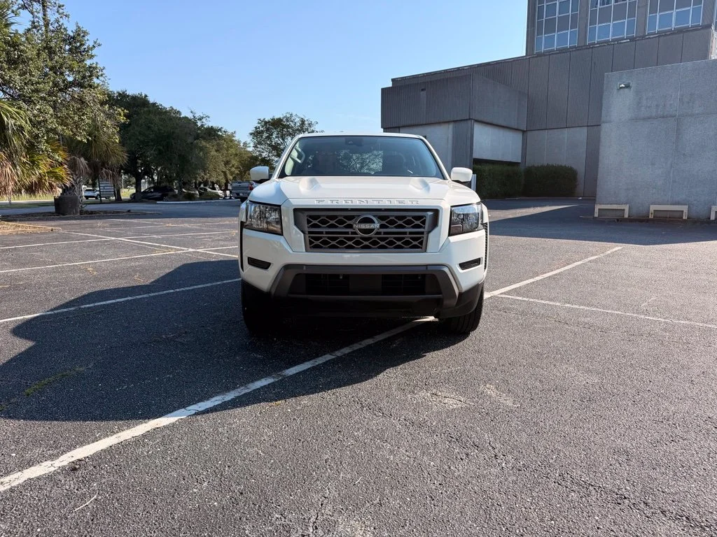 Used 2024 White Nissan SV image 2