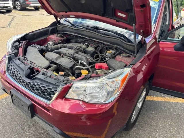 Used 2015 Venetian Red Pearl Subaru 2.5i image 17