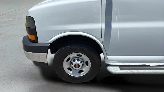 Used 2025 Summit White GMC Work Van image 38