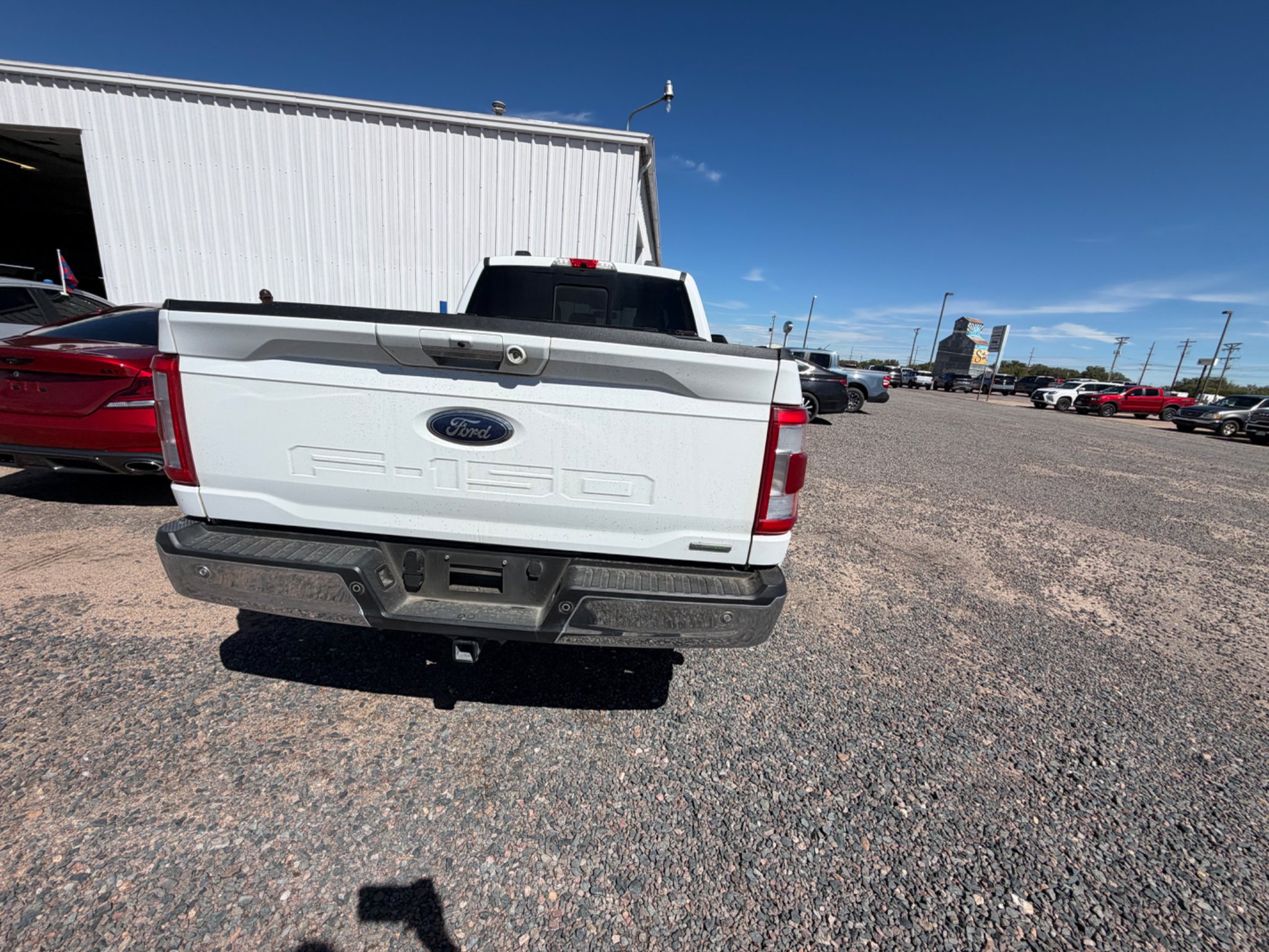 Used 2022 White Ford LARIAT image 5