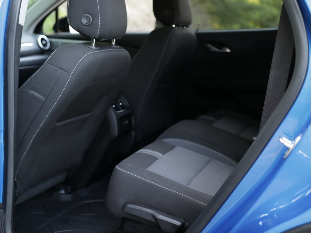 Used 2024 Riptide Blue Metallic Chevrolet 2LT image 27