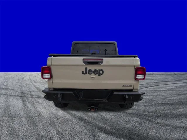 Used 2020 Gobi Clearcoat Jeep Sport image 5