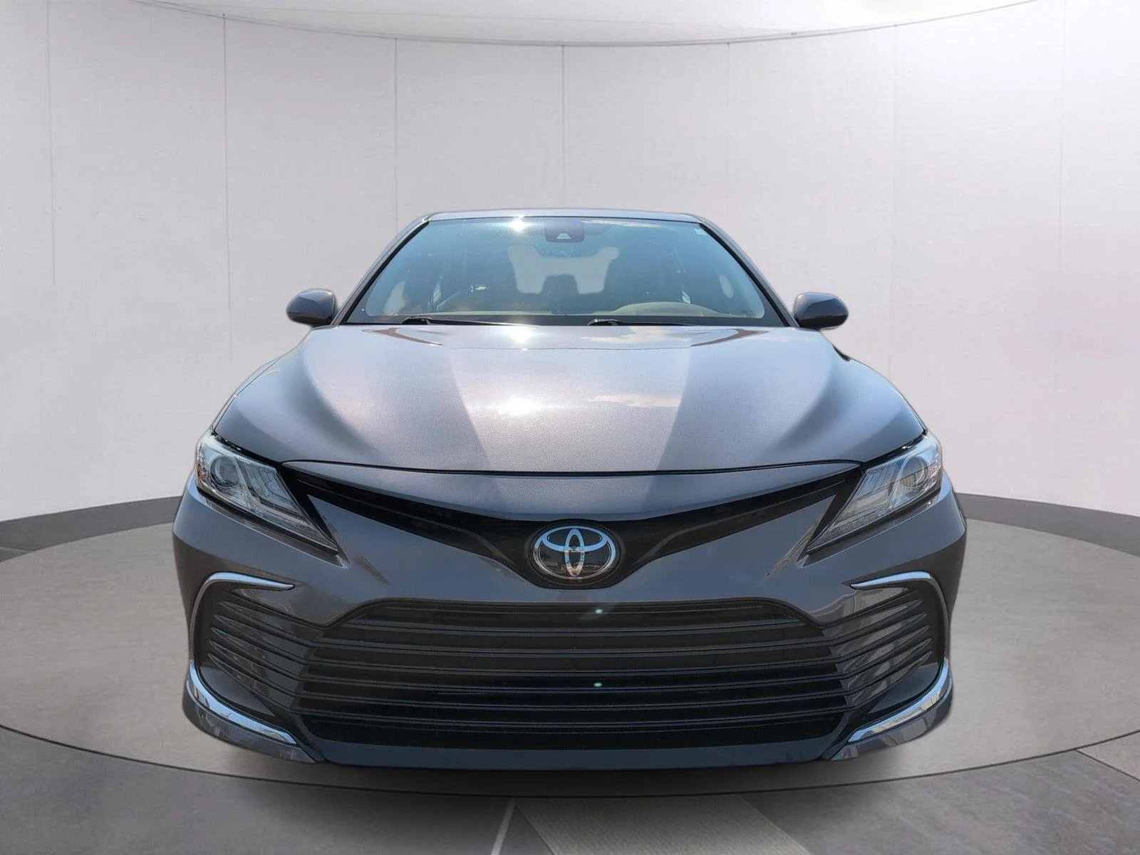 Used 2023 Predawn Gray Mica Toyota XLE image 8