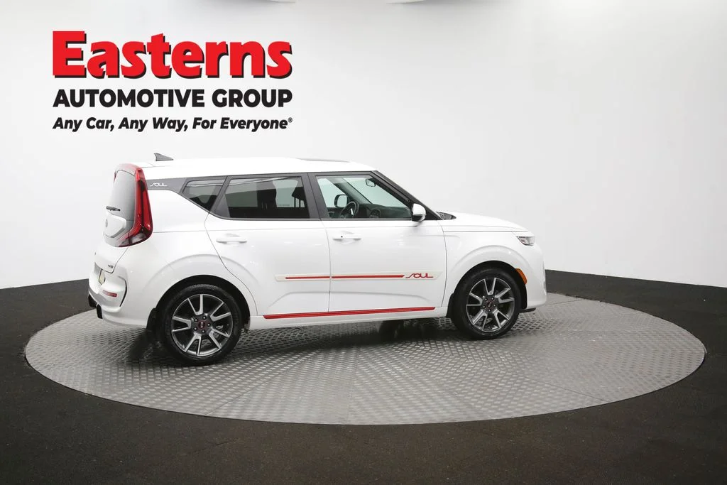 Used 2020 White Kia GT-Line image 43