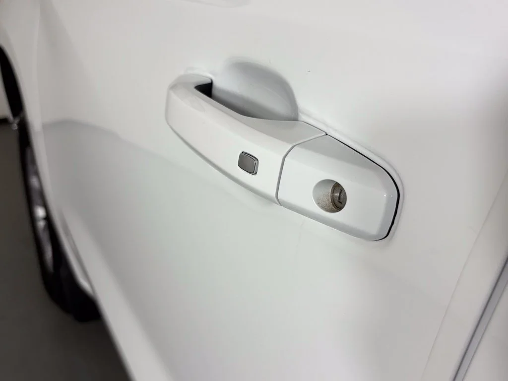 Used 2026 White Chevrolet LT image 12