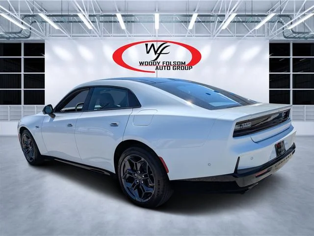 New 2026 White Knuckle Exterior Paint Dodge R/T Plus image 5