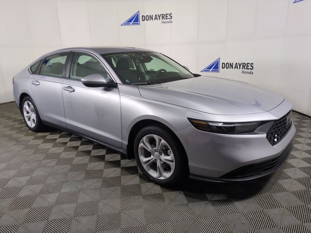 2026 Honda Accord LX - Photo 7