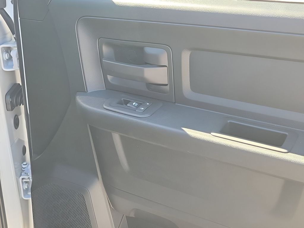 2026 RAM 3500 Tradesman - Photo 47