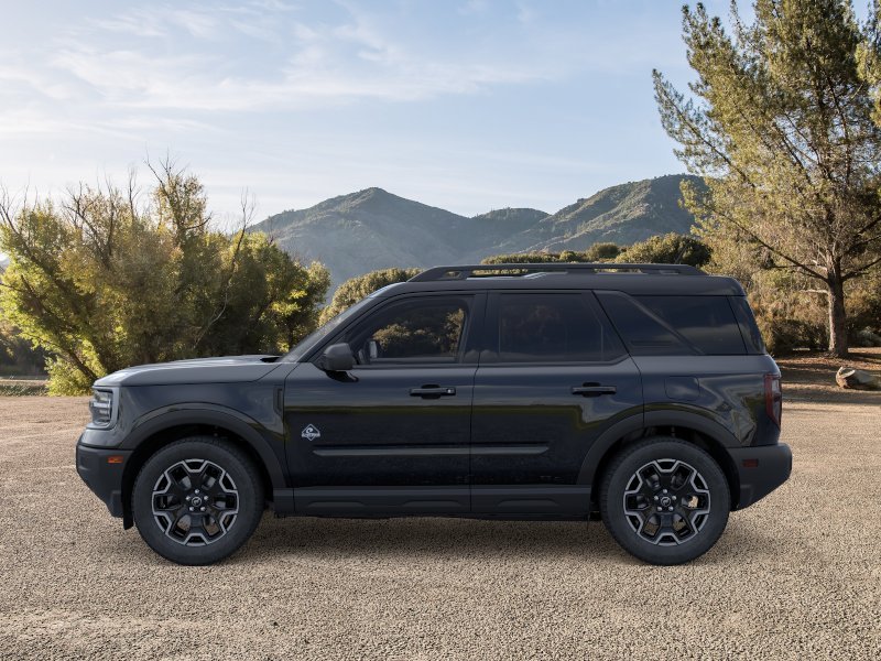 New 2026 Shadow Black Ford Outer Banks® image 26