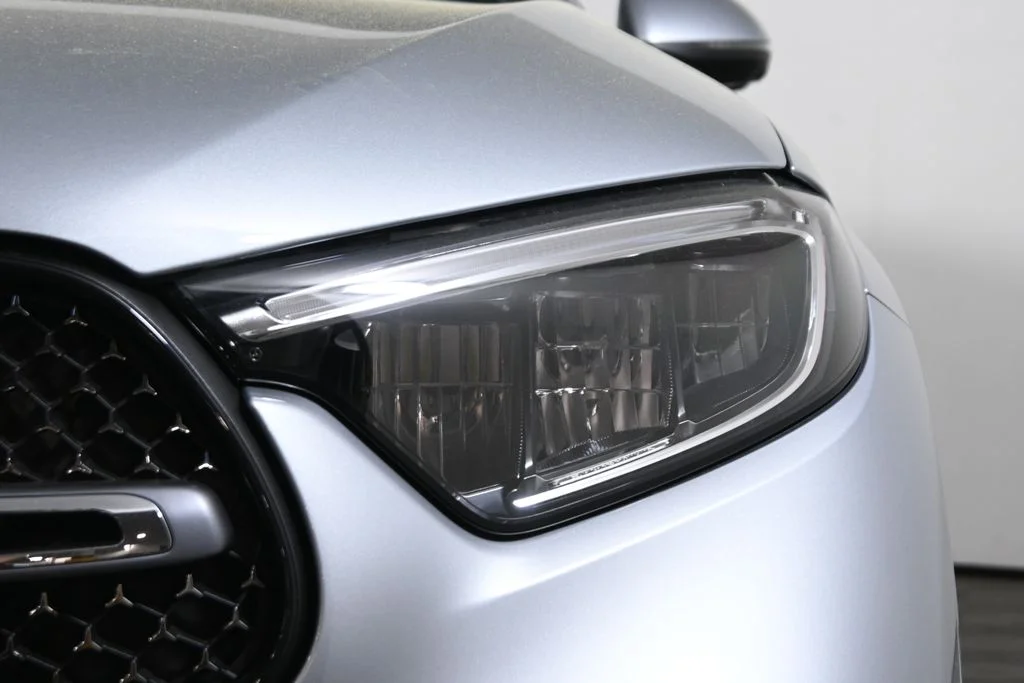 New 2026 Silver Mercedes-Benz GLC 300 image 11