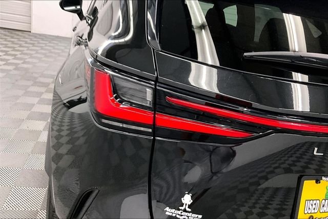 2024 Lexus NX 250 - Photo 35