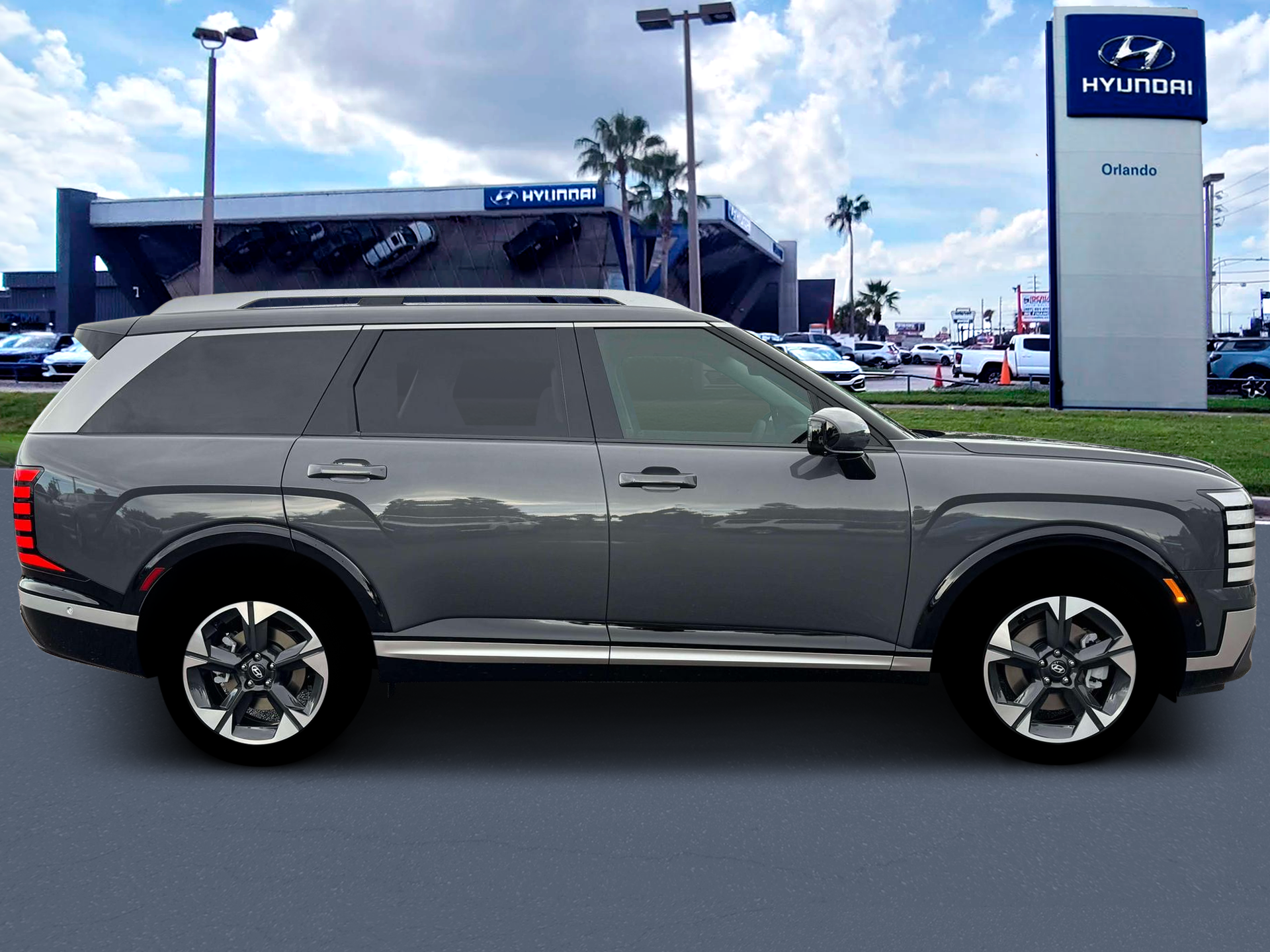 New 2026 Ecotronic Gray Pearl Hyundai Limited FWD image 48