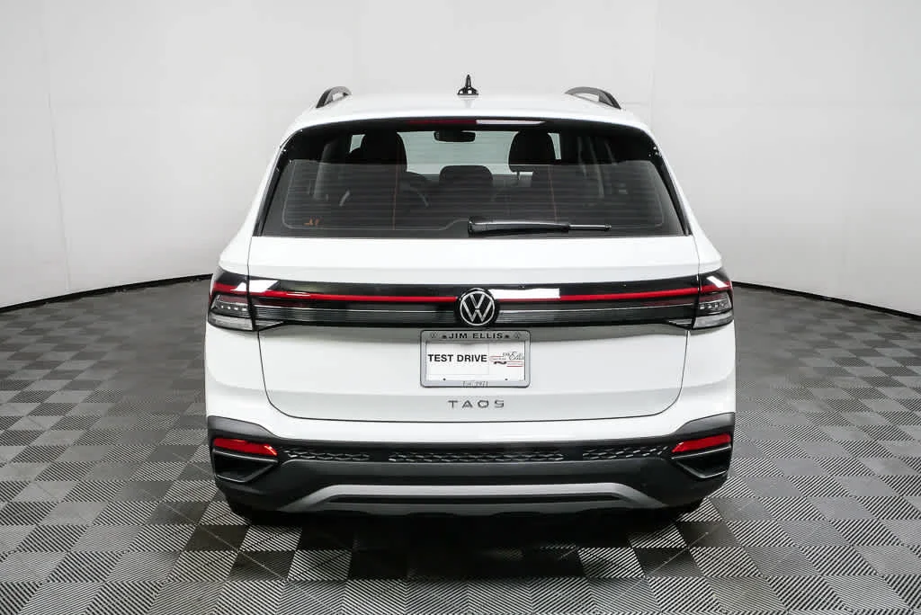 New 2026 Pure White Volkswagen S image 27