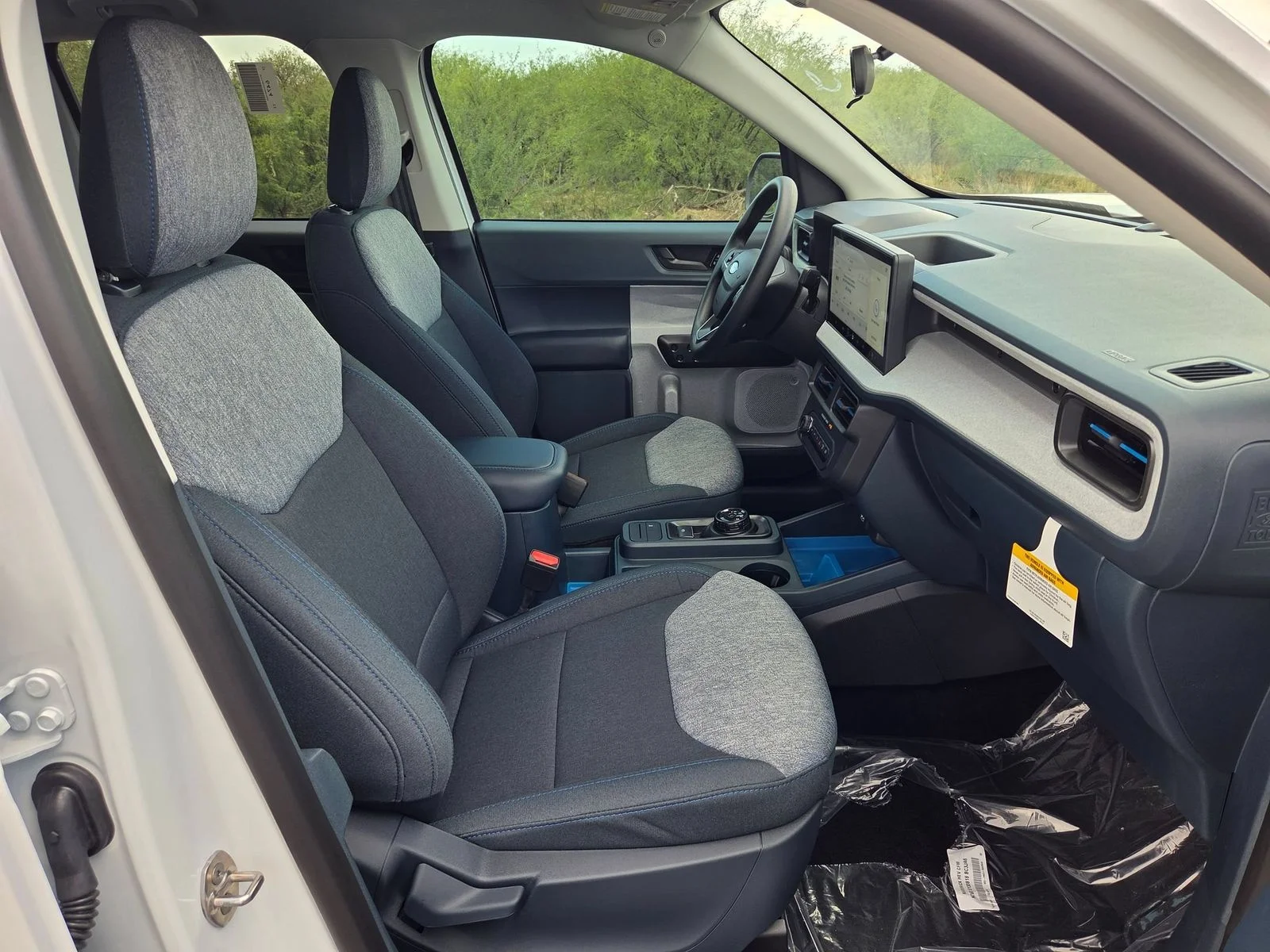 New 2026 Oxford White Ford XLT image 26