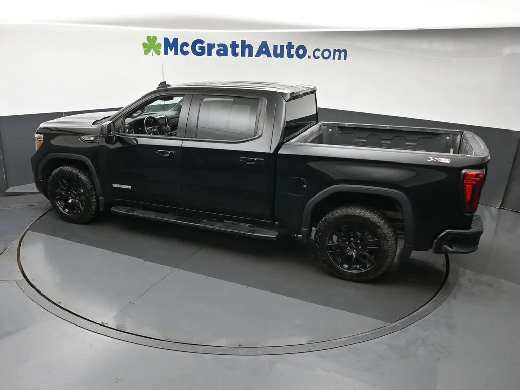 Used 2021 Black GMC Elevation image 23