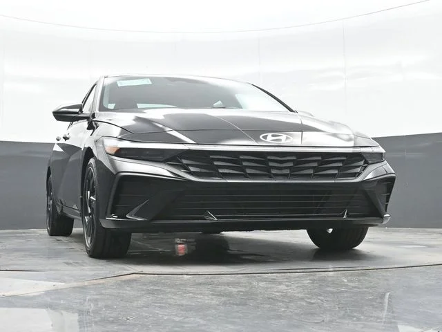 New 2026 Black Hyundai SEL Sport image 22