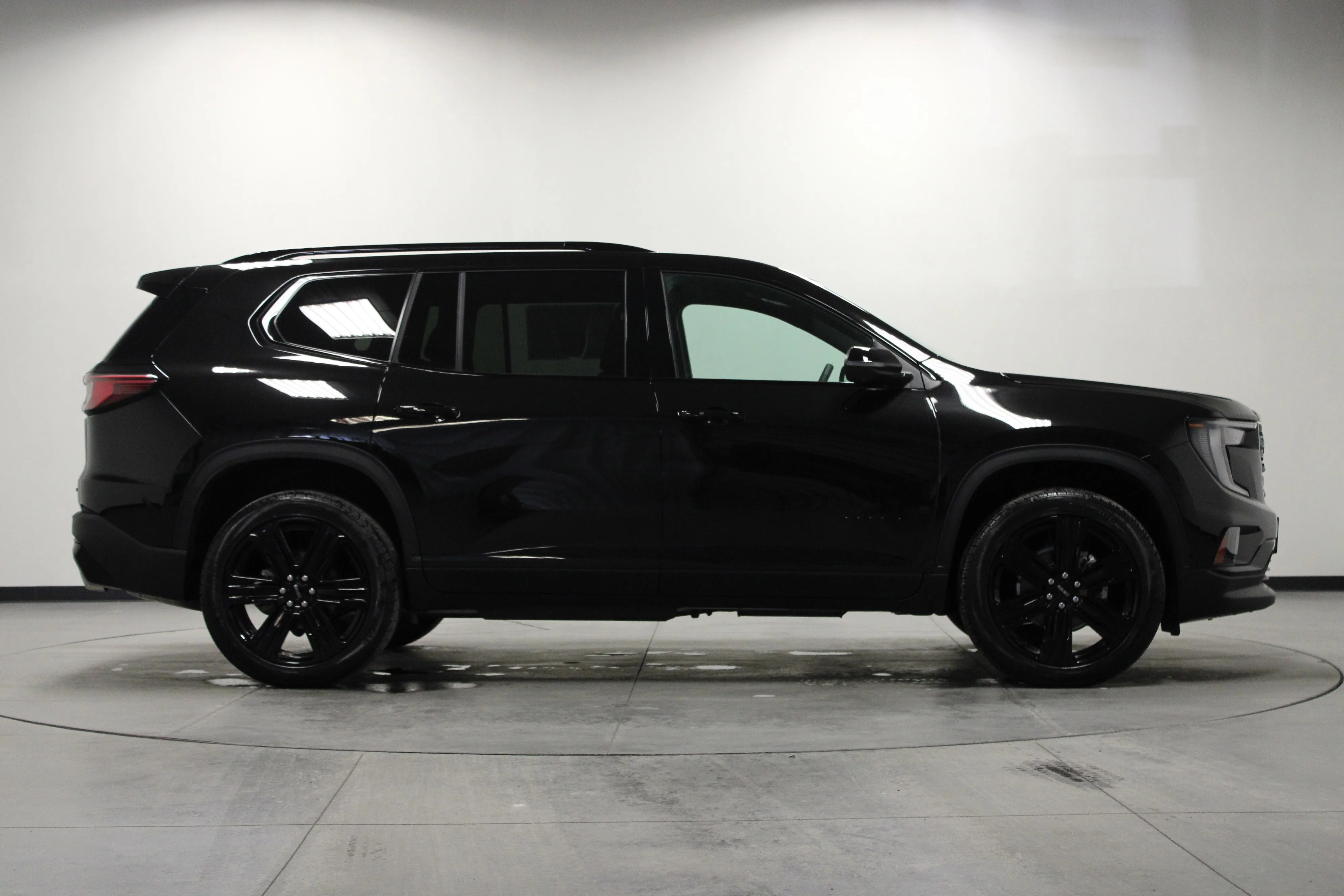 New 2026 Ebony Twilight Metallic GMC Elevation image 3