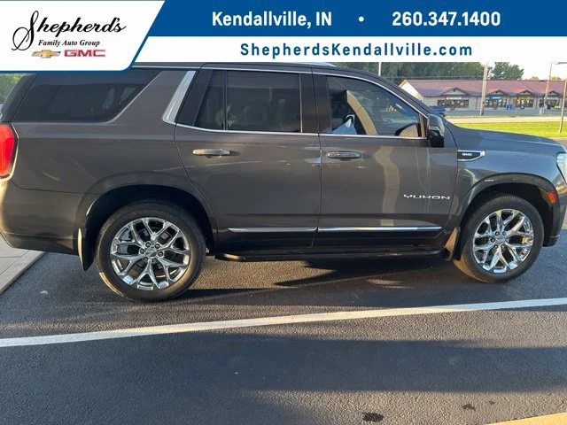 2021 GMC Yukon SLT