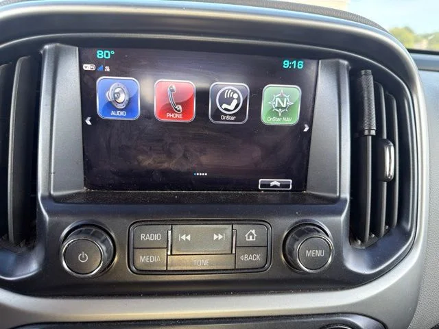 Used 2018 Black Chevrolet LT image 21