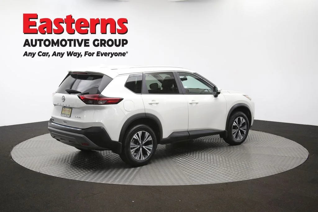 Used 2023 White Nissan SV image 42