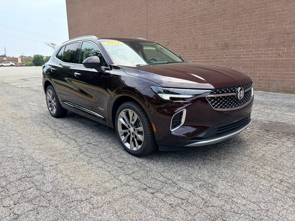 Used 2021 Rich Garnet Metallic Buick Avenir image 7