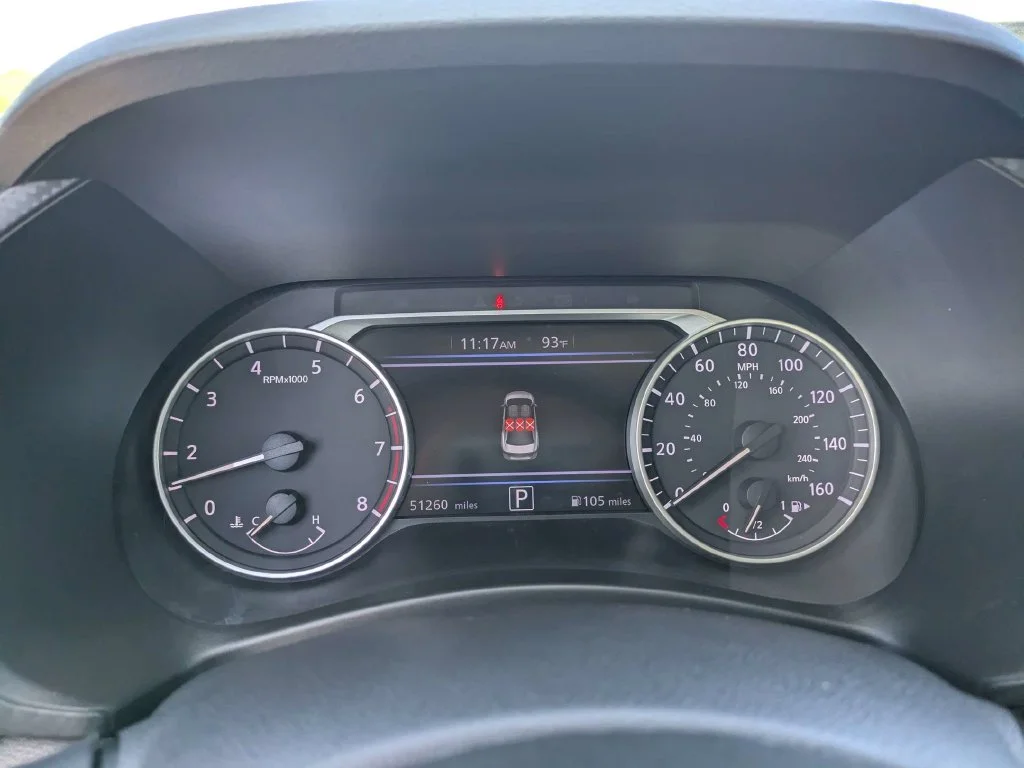 Used 2025 Gray Nissan SV image 24
