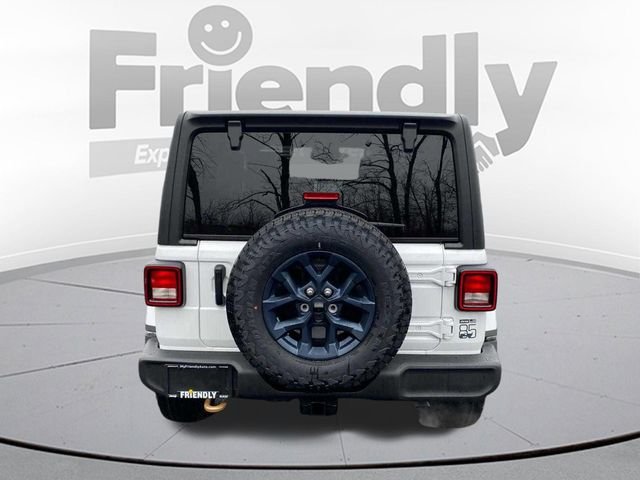 New 2026 Bright White Clear-Coat Exterior Paint Jeep 85th Anniversary Edition image 6