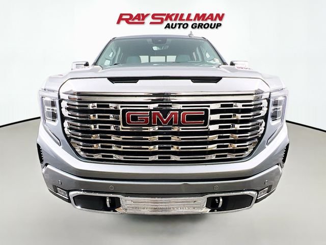 Used 2023 Silver GMC Denali image 2