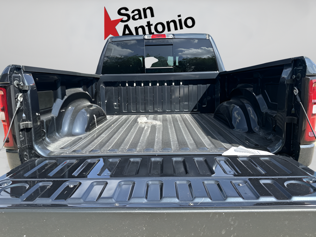 New 2026 Forged Blue Metallic Exterior Paint RAM Warlock image 32